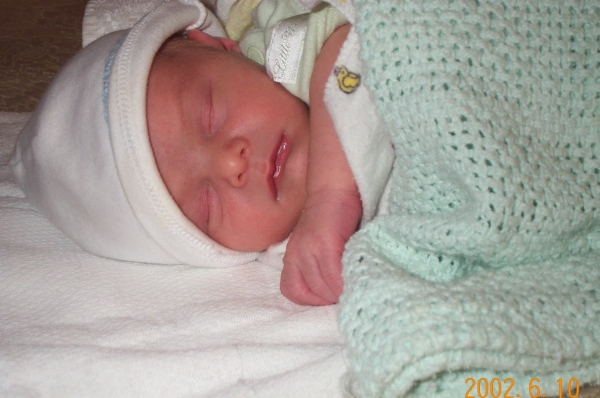 Picture of Thomas West Bueler-Faudree, age 6 days