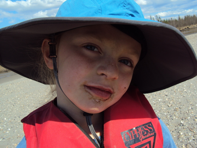 V on beach on Tanana island
